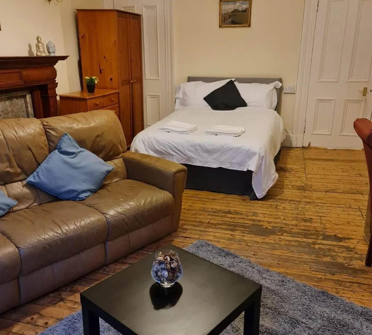 Haymarket Station Rooms Эдинбург