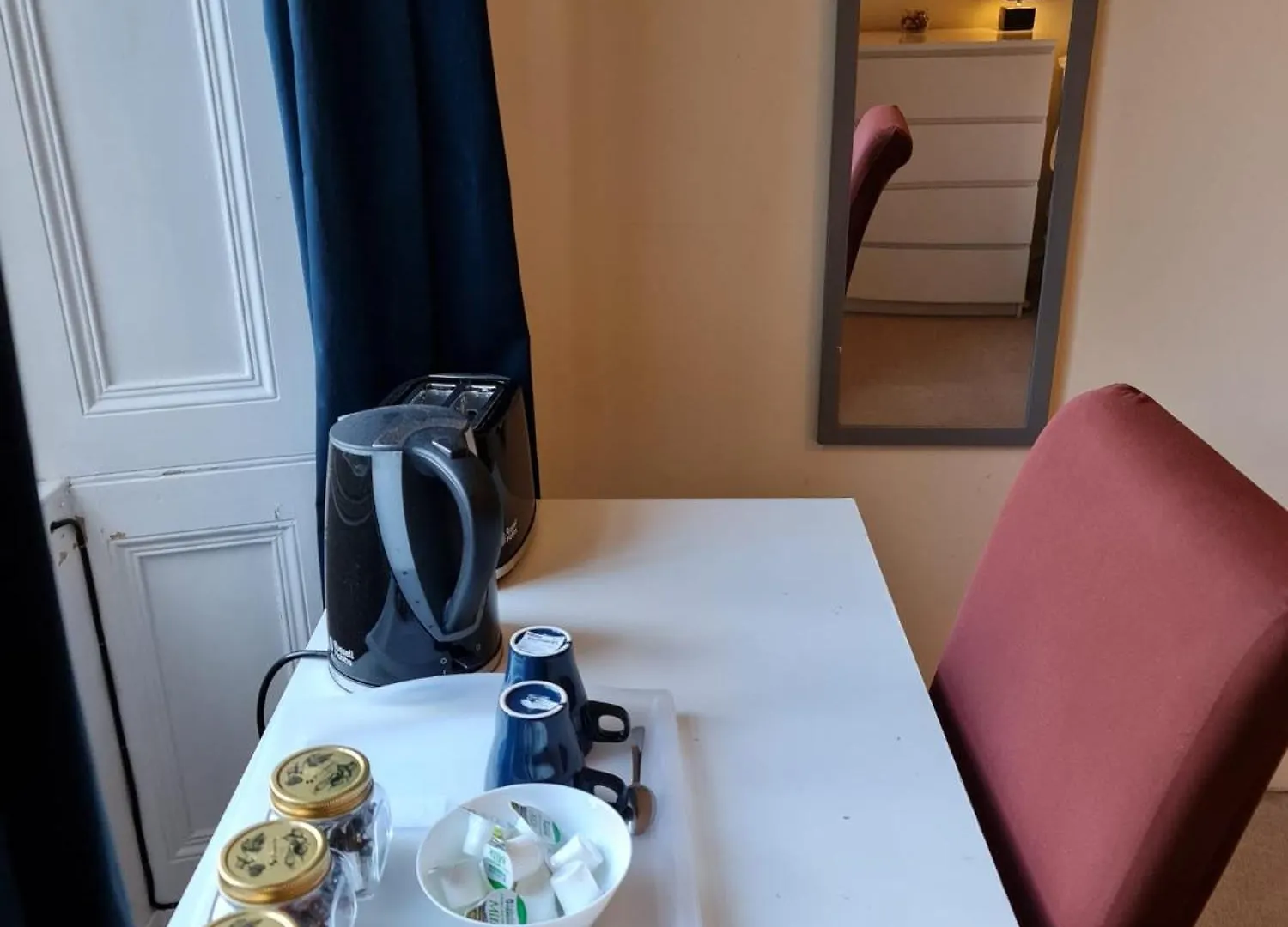 Haymarket Station Rooms Edinburgh United Kingdom